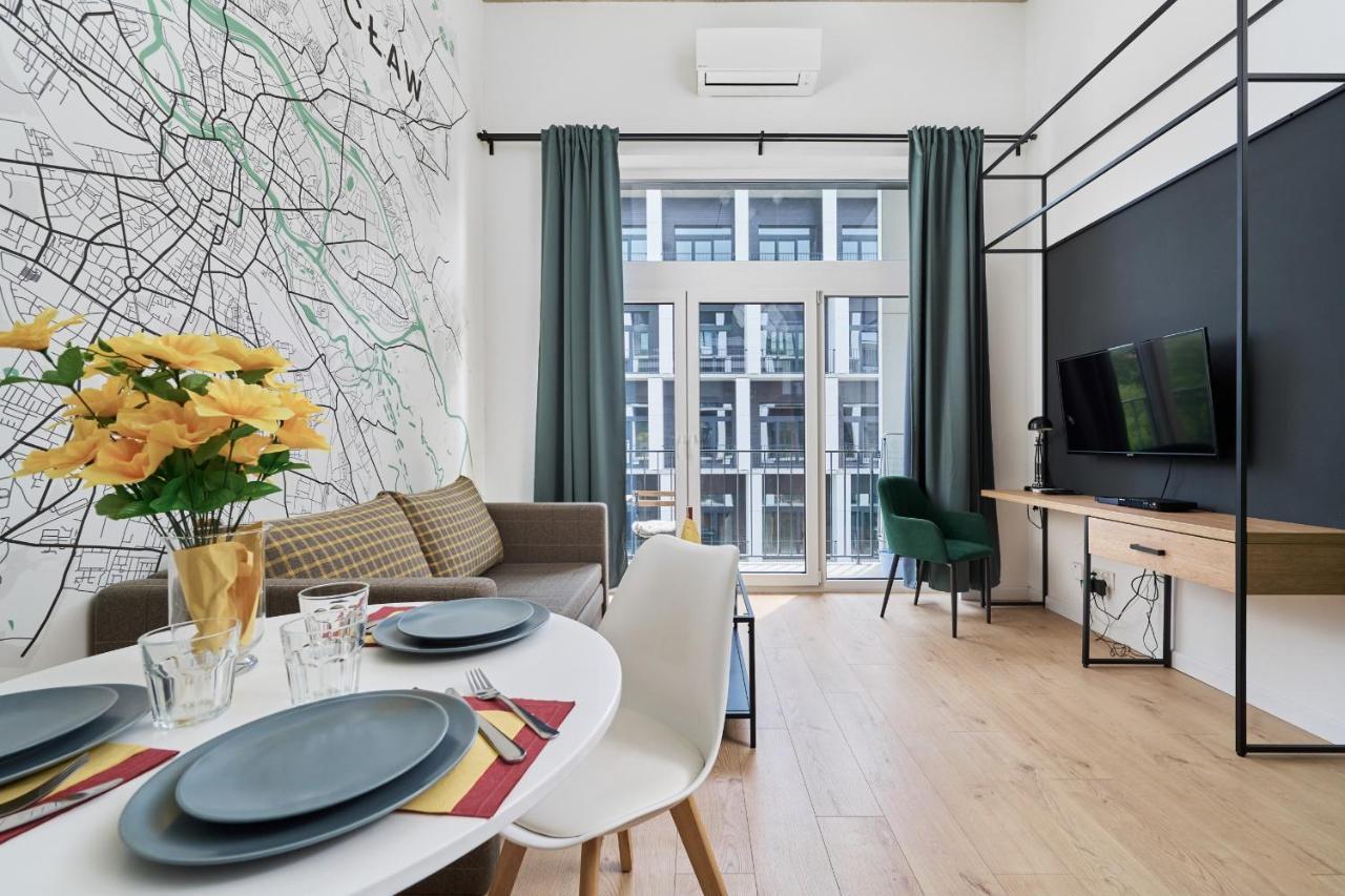 Mezzanine Studio Apartments Zarembowicza Wroclaw Airport By Renters Bagian luar foto